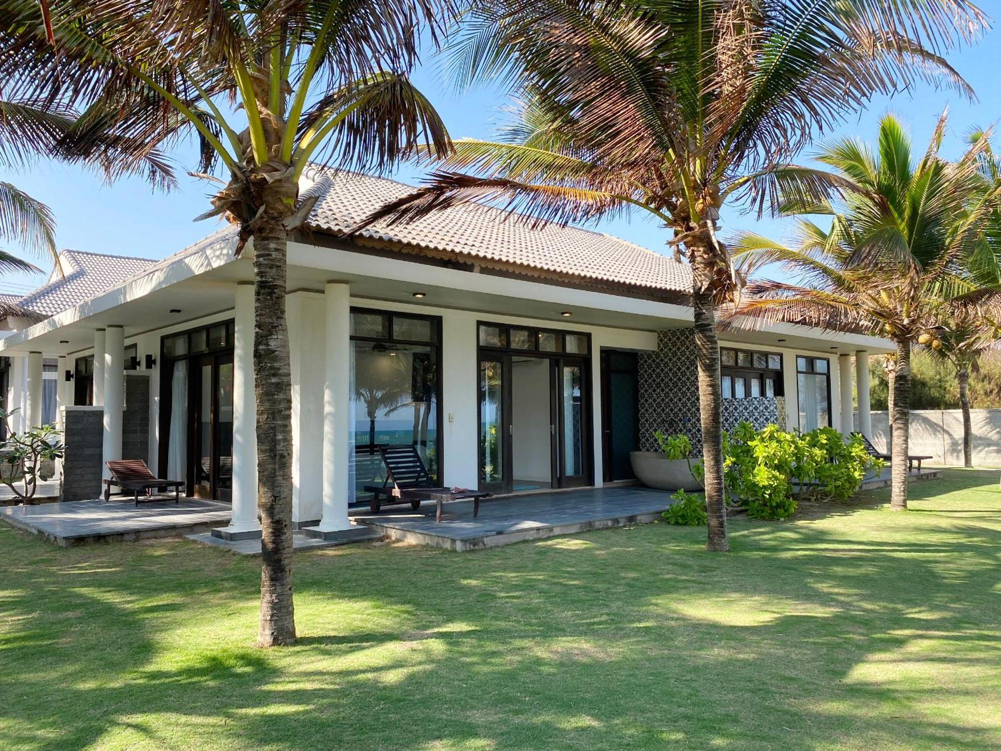 Starlight Villa Beach Resort & Spa Фантхьет Экстерьер фото