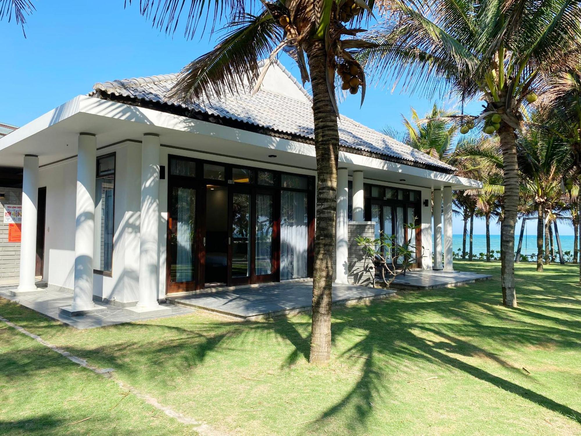 Starlight Villa Beach Resort & Spa Фантхьет Экстерьер фото