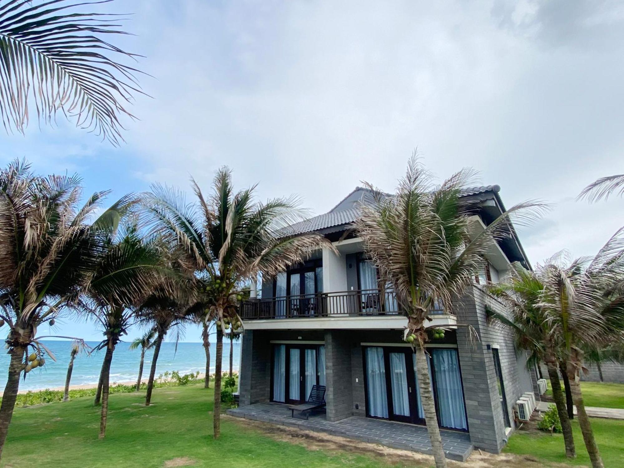 Starlight Villa Beach Resort & Spa Фантхьет Экстерьер фото