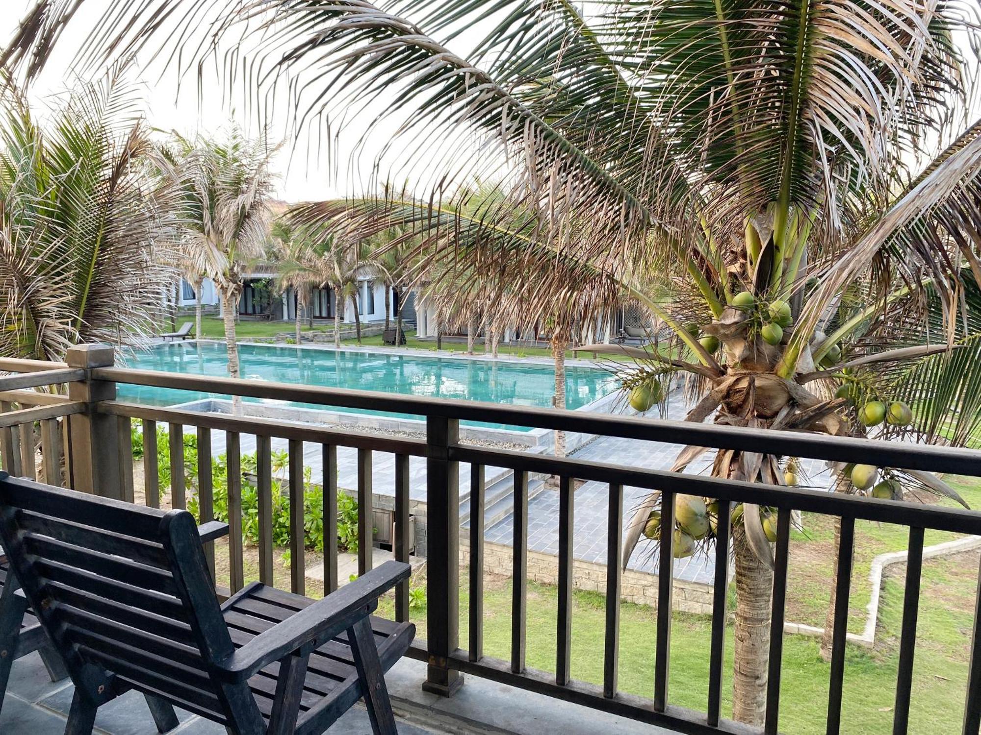 Starlight Villa Beach Resort & Spa Фантхьет Экстерьер фото