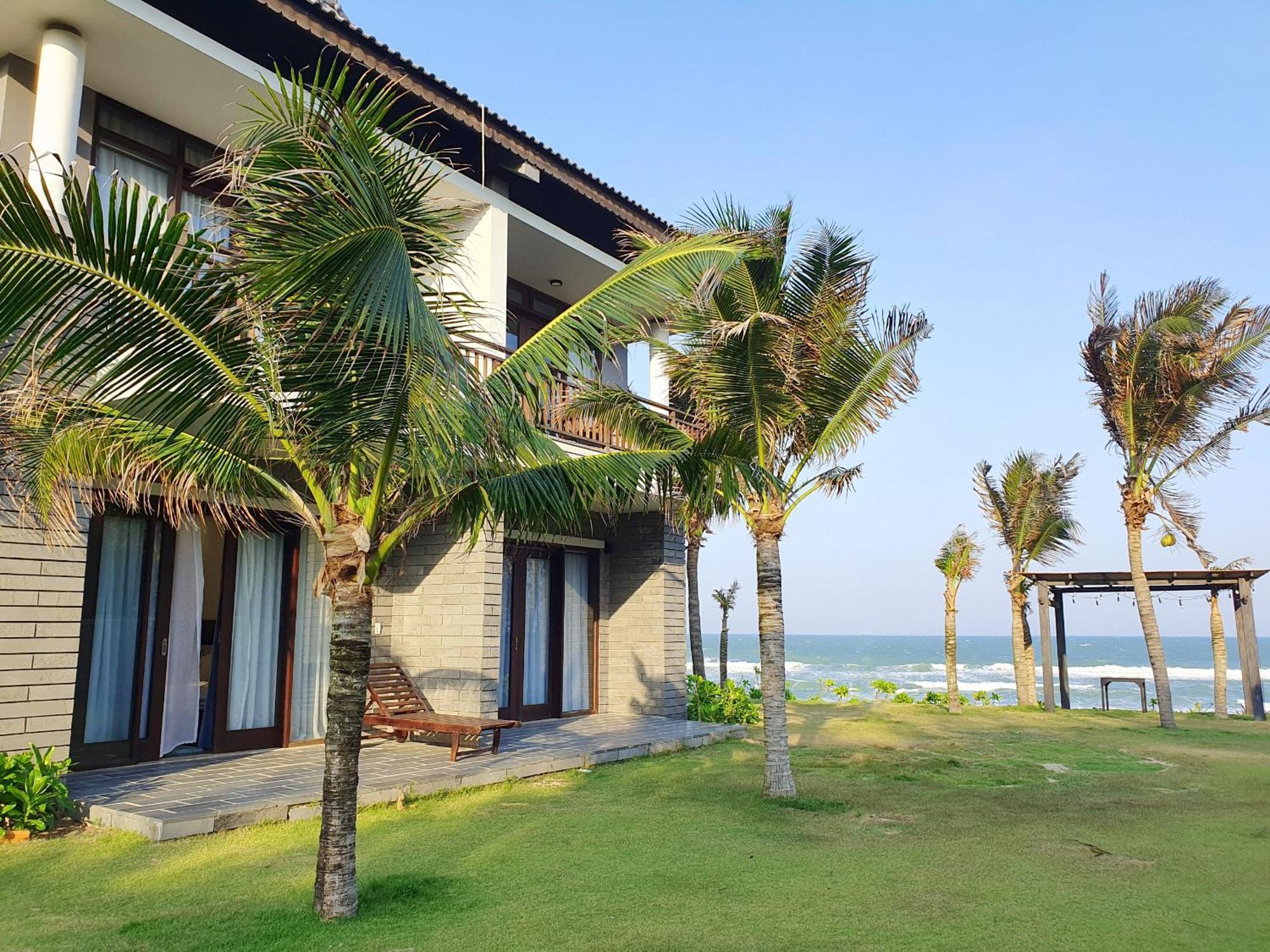 Starlight Villa Beach Resort & Spa Фантхьет Экстерьер фото