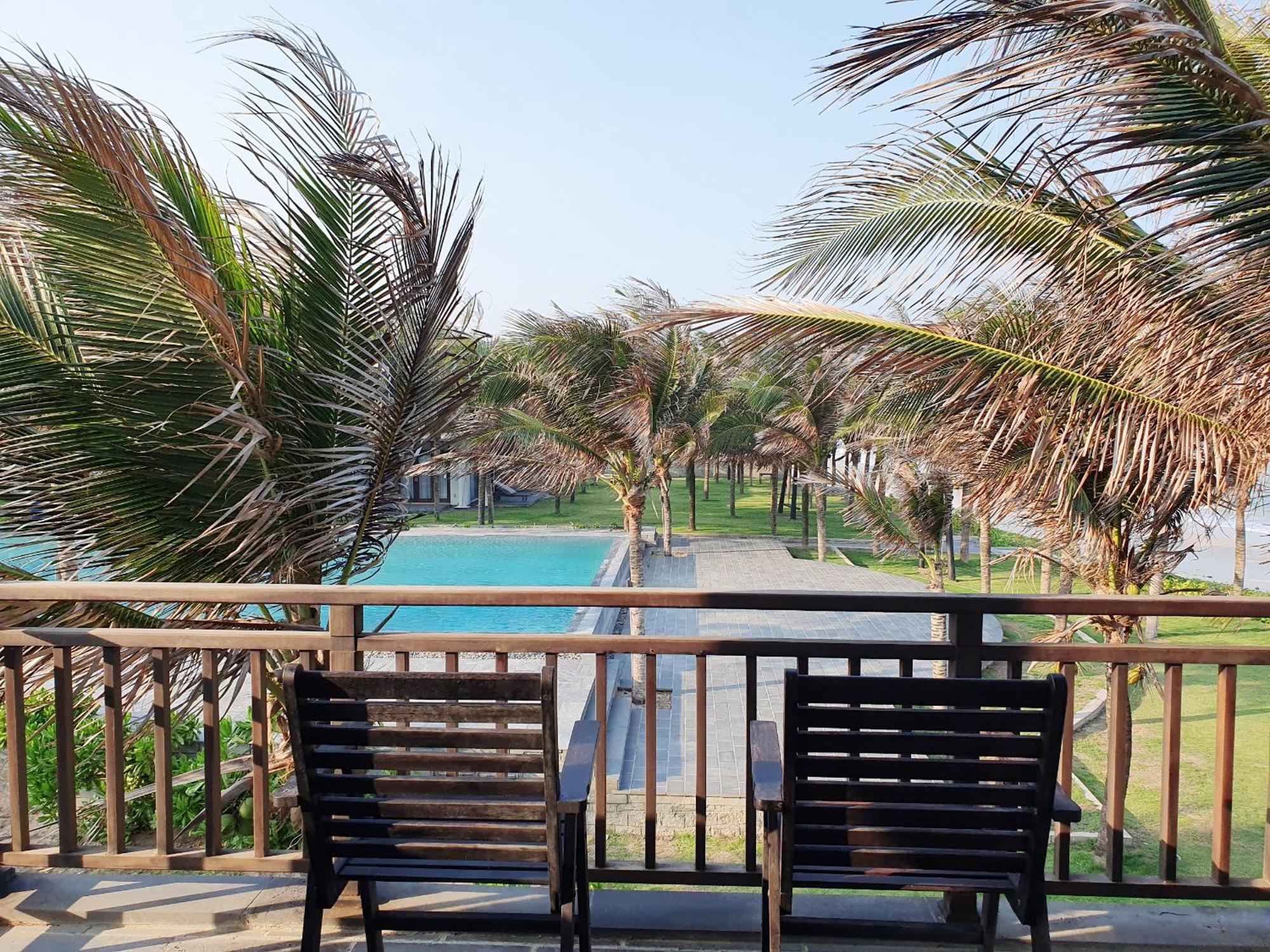 Starlight Villa Beach Resort & Spa Фантхьет Экстерьер фото