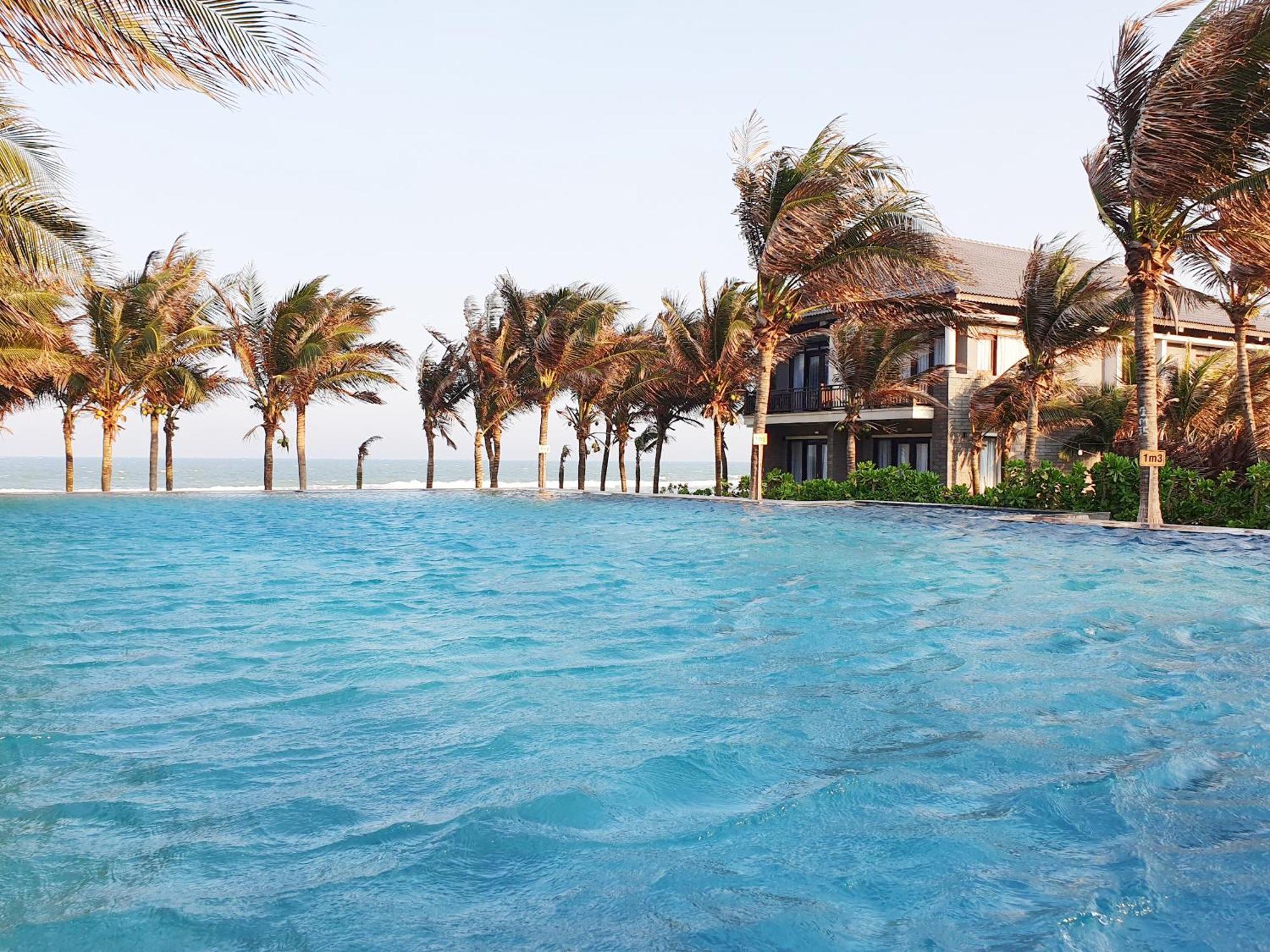 Starlight Villa Beach Resort & Spa Фантхьет Экстерьер фото